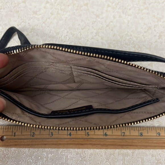 Michael Kors signature Denim Pouchette (Wristlet/Pouch/Clutch). Convertible! - Picture 4 of 16